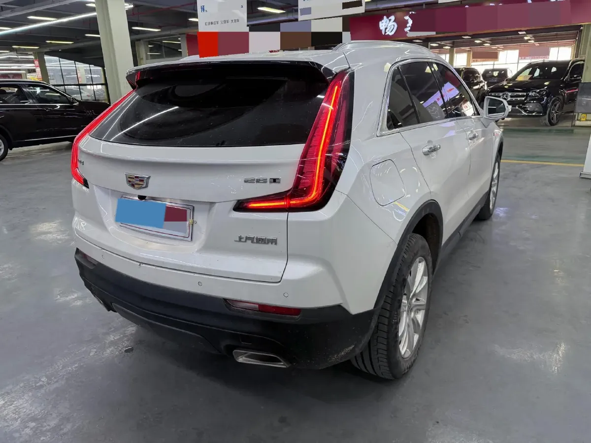 2021 Cadillac XT4 2.0T 237HP L4 9AT,autocango,china used car exporter,china ev exporter,chinese used car exporter,chinese used ev exporter