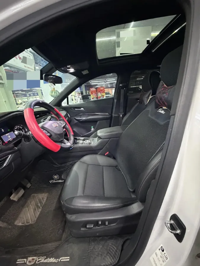 2021 Cadillac XT4 2.0T 237HP L4 9AT,autocango,china used car exporter,china ev exporter,chinese used car exporter,chinese used ev exporter