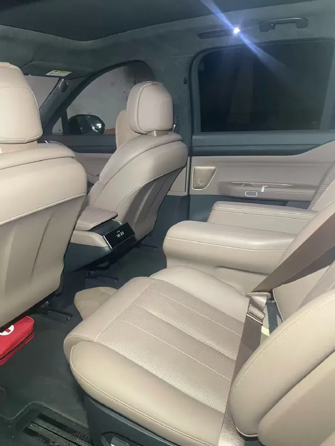 2024 NIO ES8 BEV 75KWH,autocango,china used car exporter,china ev exporter,chinese used car exporter,chinese used ev exporter