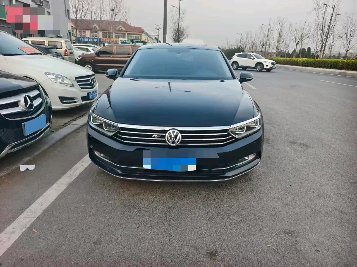 2019 Volkswagen Magotan 2.0T 186HP L4 7DCT,autocango,china used car exporter,china ev exporter,chinese used car exporter,chinese used ev exporter