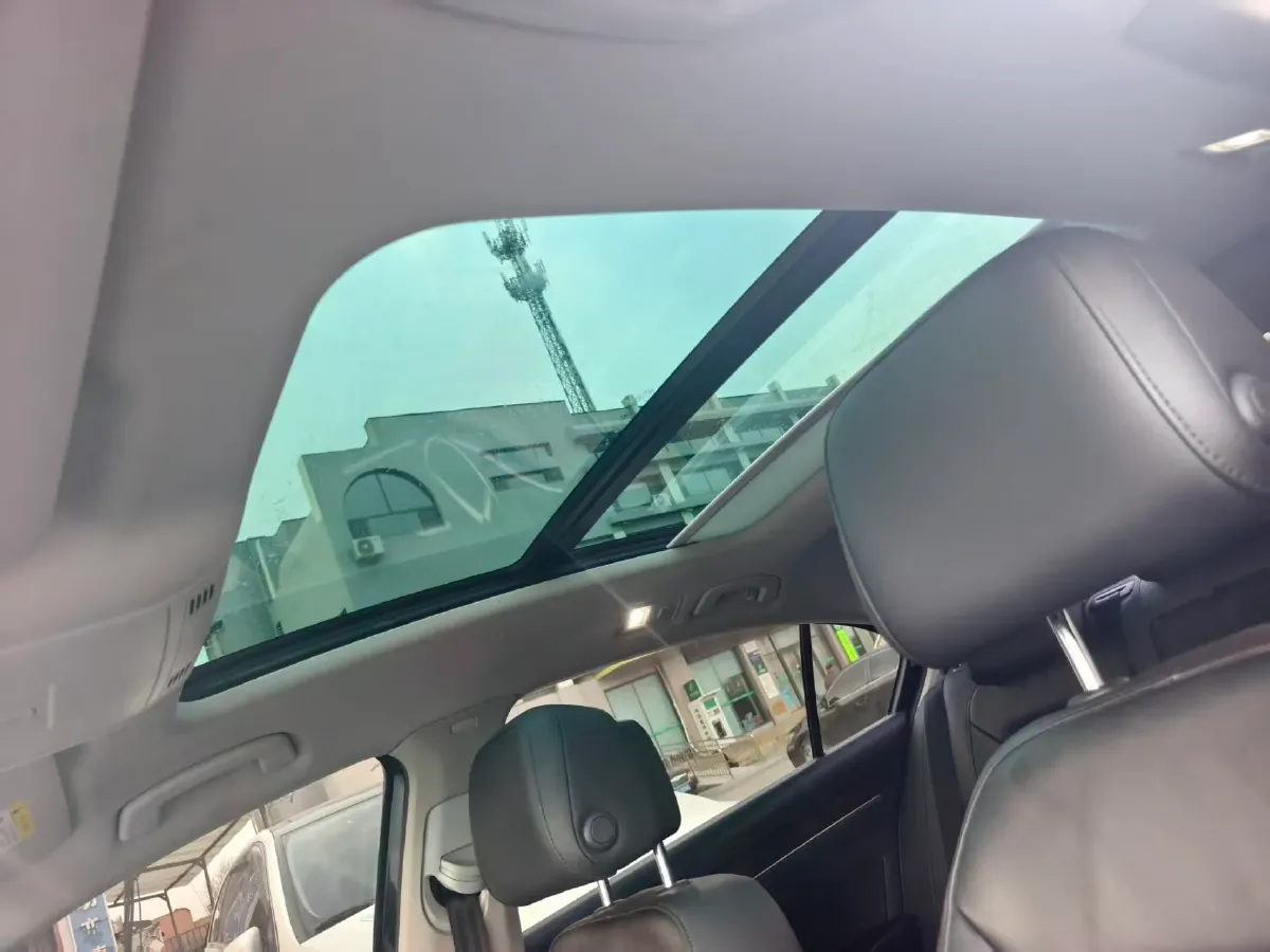 2019 Volkswagen Magotan 2.0T 186HP L4 7DCT,autocango,china used car exporter,china ev exporter,chinese used car exporter,chinese used ev exporter