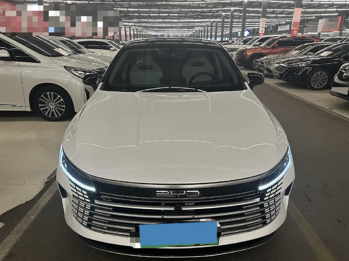 2022 Roewe RX5 MAX 1.5T 181HP L4 6AT,autocango,china used car exporter,china ev exporter,chinese used car exporter,chinese used ev exporter