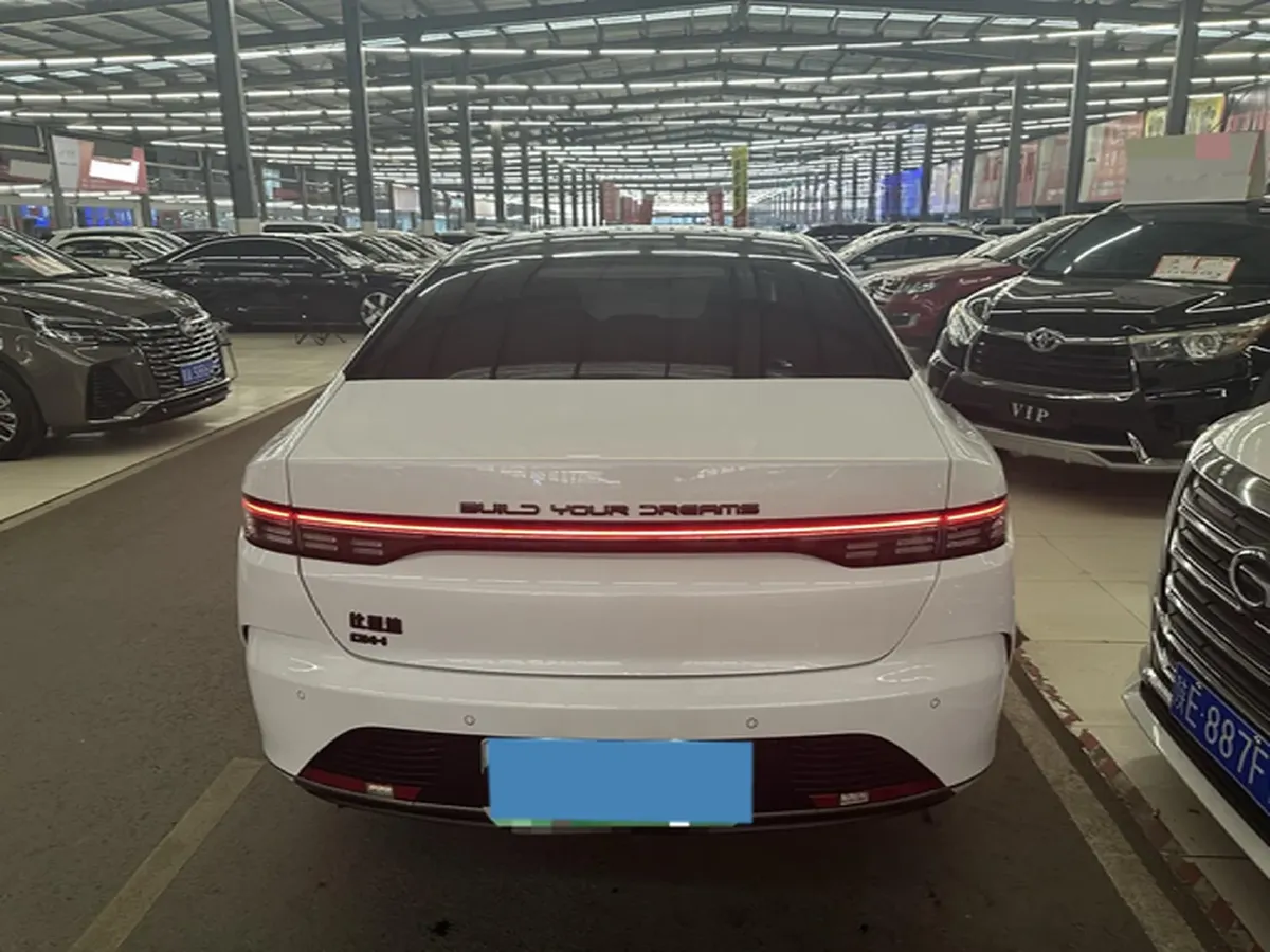 2022 Roewe RX5 MAX 1.5T 181HP L4 6AT,autocango,china used car exporter,china ev exporter,chinese used car exporter,chinese used ev exporter