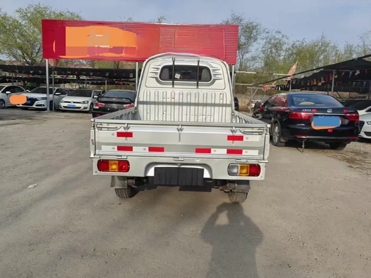 2021 WuLing RongGuang Mini Truck 1.5L 99HP L4 5MT,autocango,china used car exporter,china ev exporter,chinese used car exporter,chinese used ev exporter