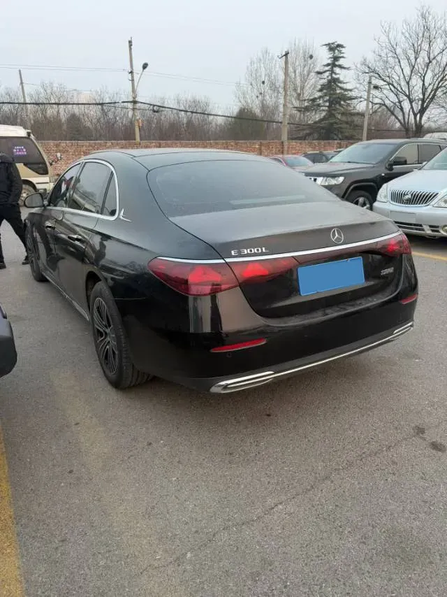 2024 Mercedes-Benz E Class 2.0T 204HP L4 9AT,autocango,china used car exporter,china ev exporter,chinese used car exporter,chinese used ev exporter