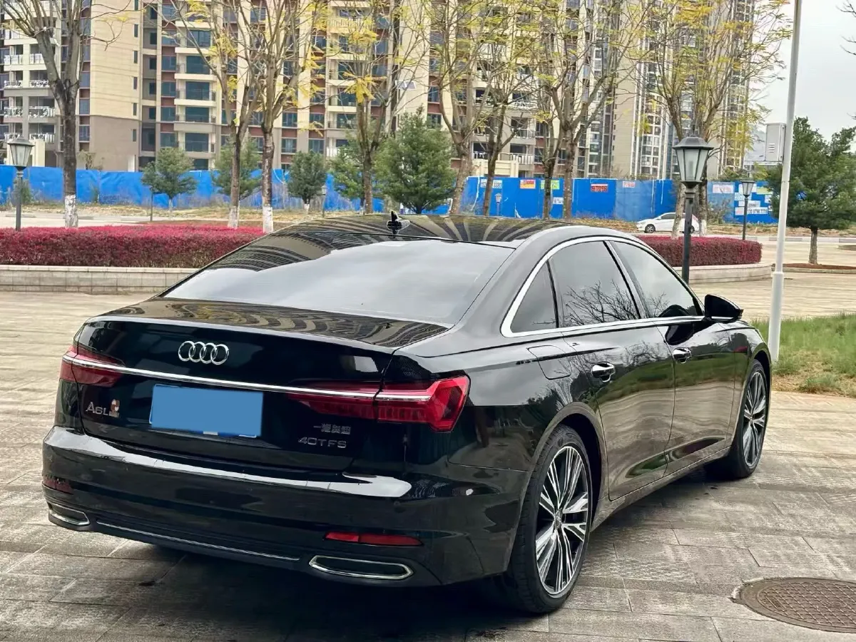 2021 Audi A6L 2.0T 190HP L4 7DCT,autocango,china used car exporter,china ev exporter,chinese used car exporter,chinese used ev exporter