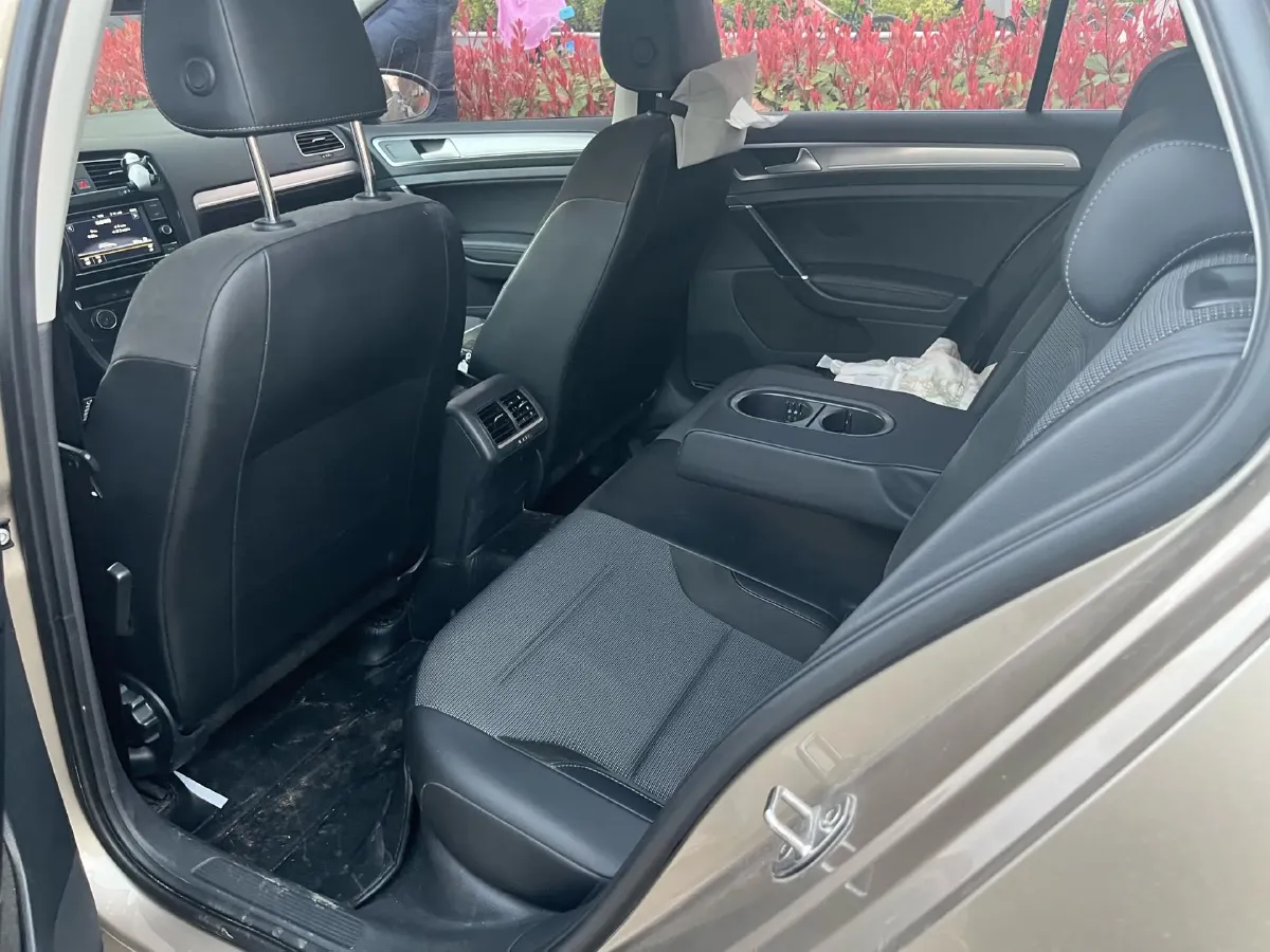 2018 Volkswagen Golf 1.4T 131HP L4 7DCT,autocango,china used car exporter,china ev exporter,chinese used car exporter,chinese used ev exporter