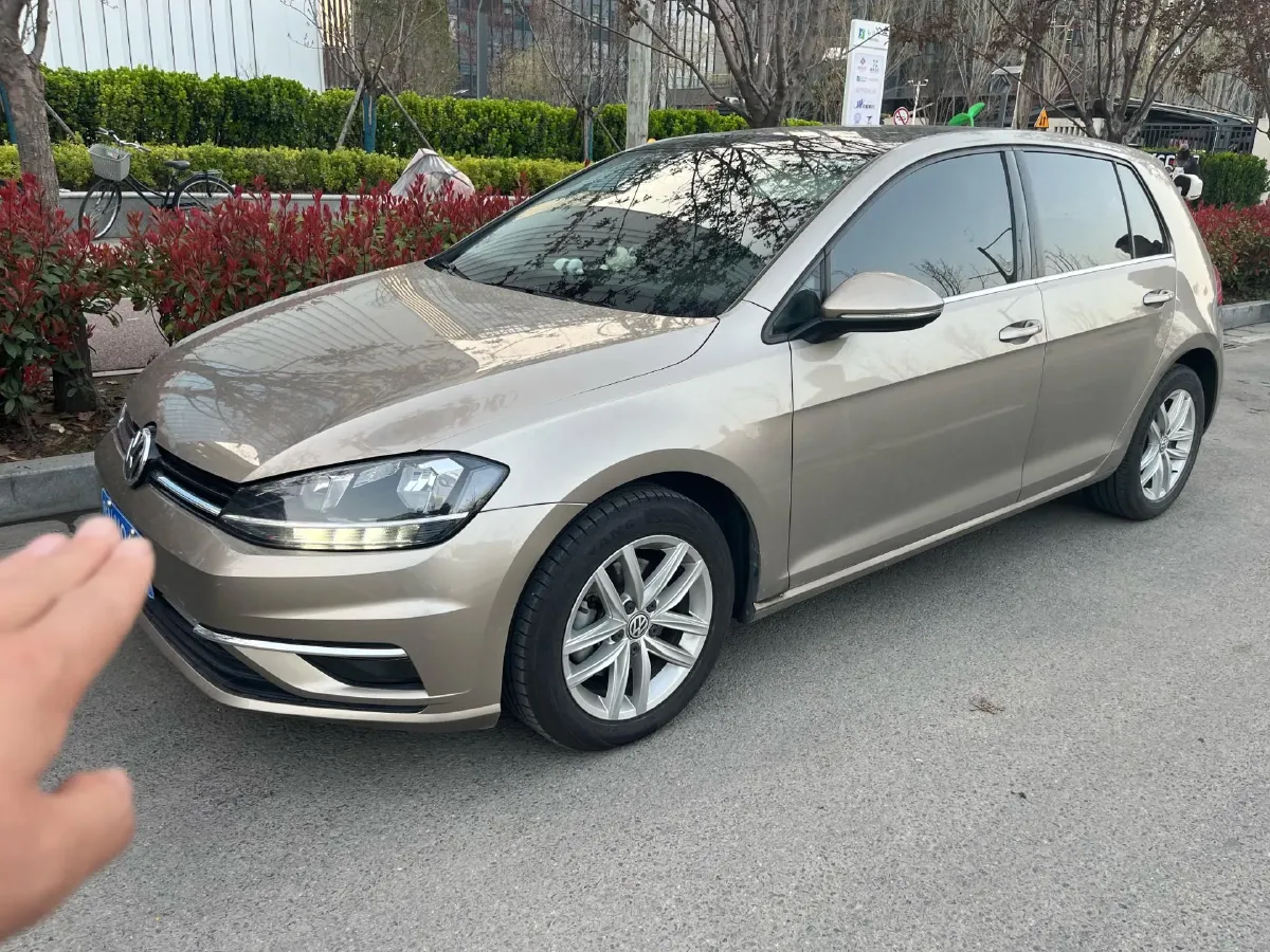 2018 Volkswagen Golf 1.4T 131HP L4 7DCT,autocango,china used car exporter,china ev exporter,chinese used car exporter,chinese used ev exporter