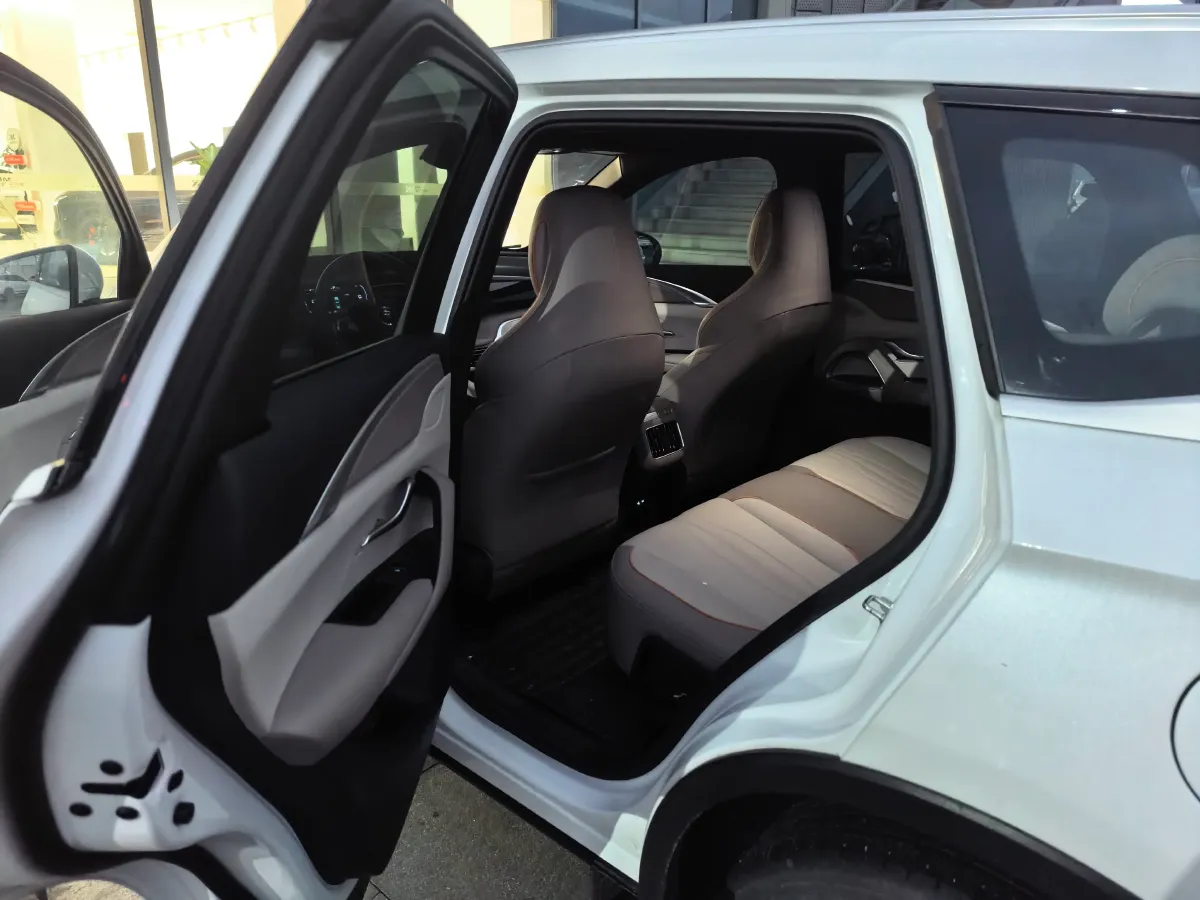 2023 BYD Song Pro 1.5L 110HP L4 E-CVT PHEV 18.3KWH,autocango,china used car exporter,china ev exporter,chinese used car exporter,chinese used ev exporter