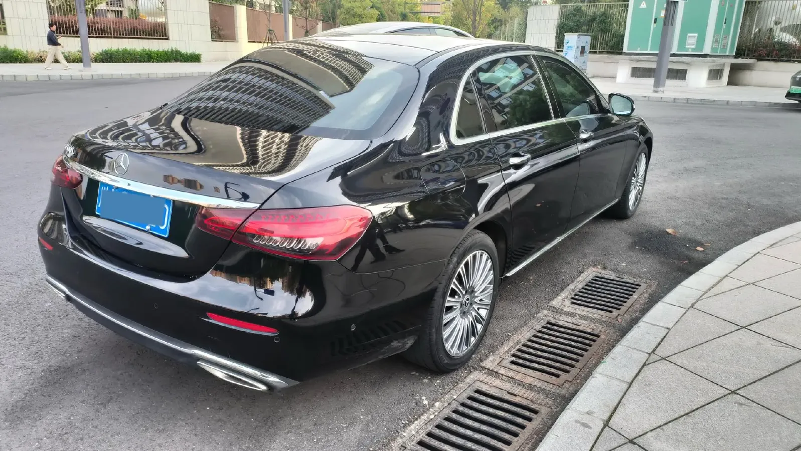 2022 Mercedes-Benz E Class 2.0T 258HP L4 9AT,autocango,china used car exporter,china ev exporter,chinese used car exporter,chinese used ev exporter