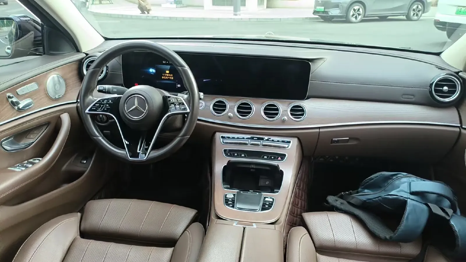 2022 Mercedes-Benz E Class 2.0T 258HP L4 9AT,autocango,china used car exporter,china ev exporter,chinese used car exporter,chinese used ev exporter