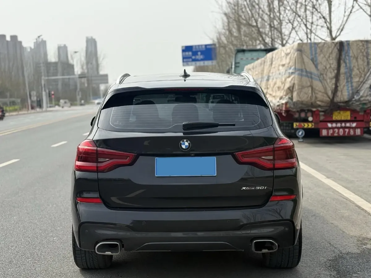 2021 BMW X3 2.0T 252HP L4 8AT,autocango,china used car exporter,china ev exporter,chinese used car exporter,chinese used ev exporter