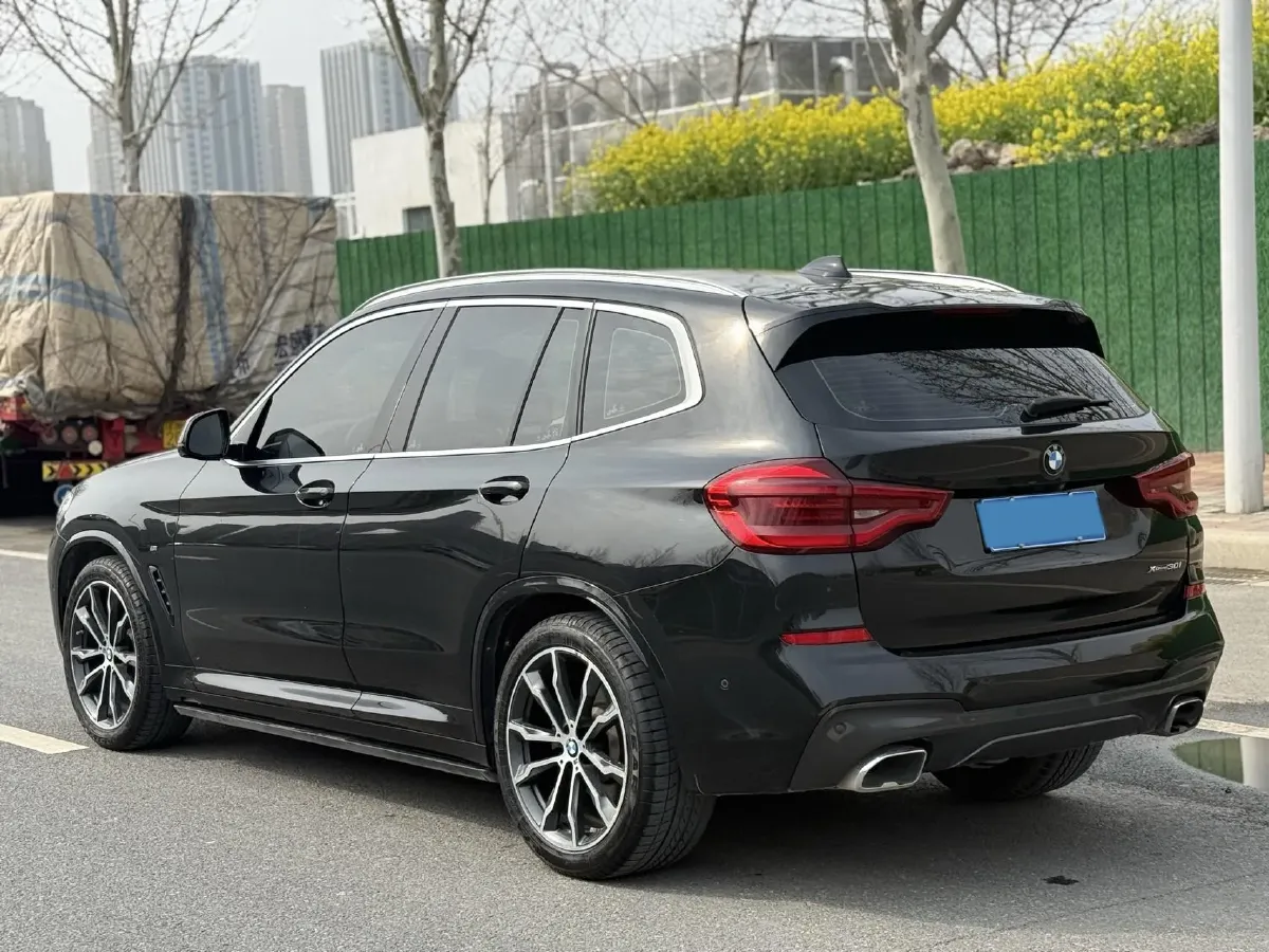 2021 BMW X3 2.0T 252HP L4 8AT,autocango,china used car exporter,china ev exporter,chinese used car exporter,chinese used ev exporter