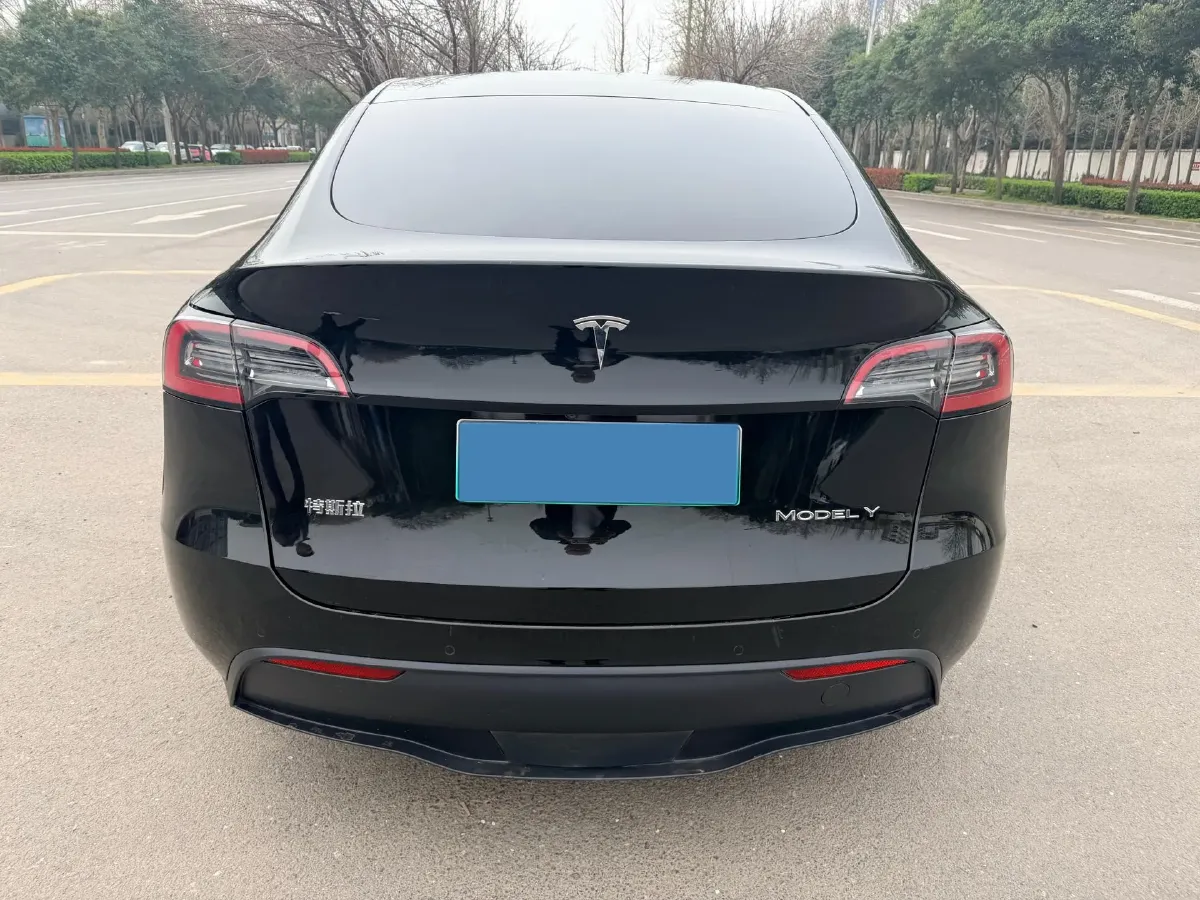 2022 Tesla Model Y BEV 60KWH,autocango,china used car exporter,china ev exporter,chinese used car exporter,chinese used ev exporter