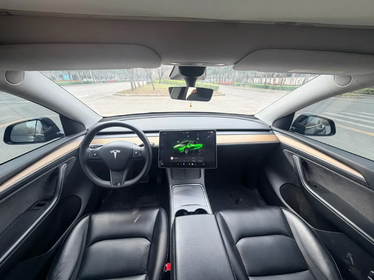 2022 Tesla Model Y BEV 60KWH,autocango,china used car exporter,china ev exporter,chinese used car exporter,chinese used ev exporter