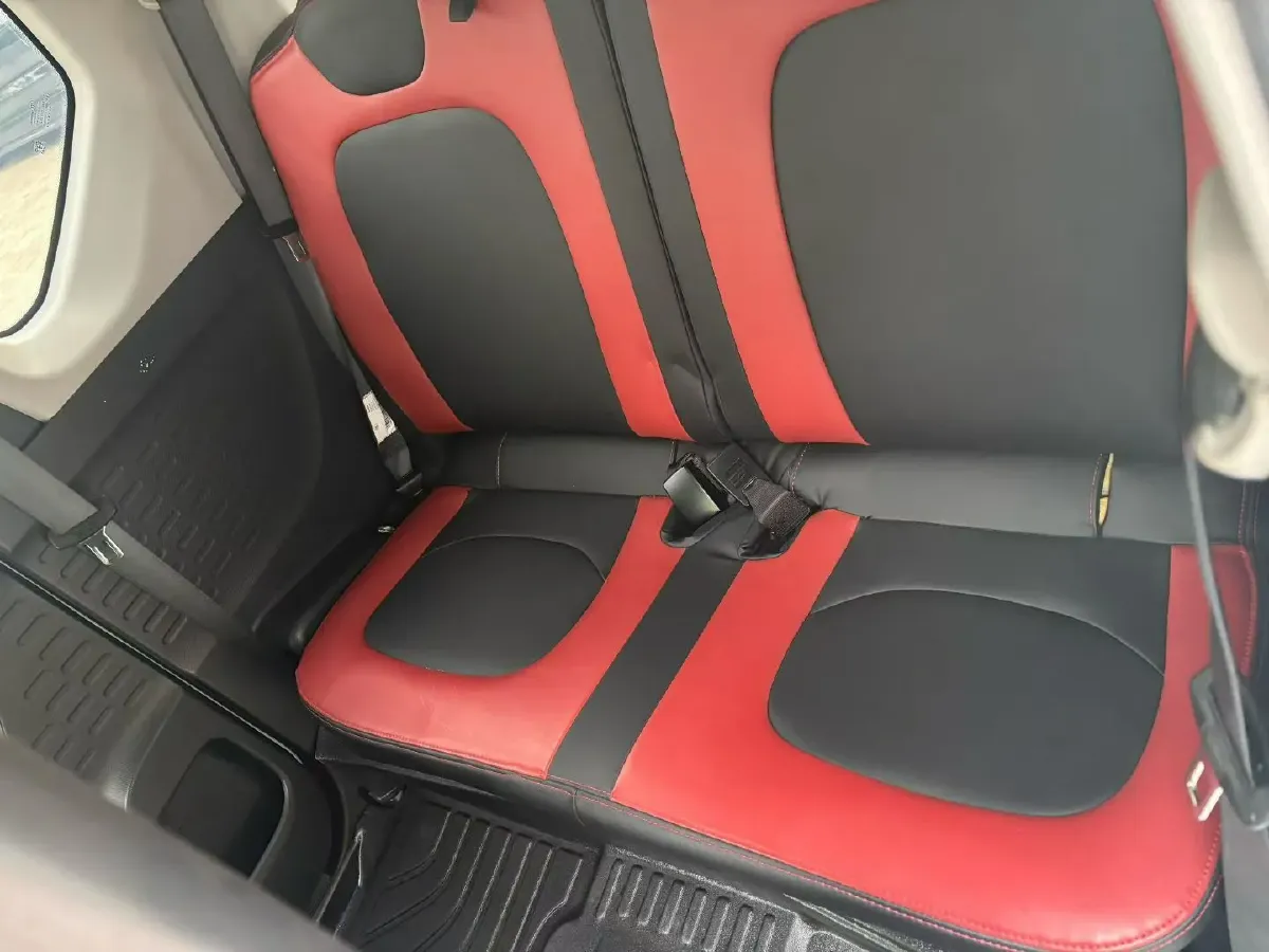 2021 WuLing HongGuang MINI EV BEV 13.8KWH,autocango,china used car exporter,china ev exporter,chinese used car exporter,chinese used ev exporter