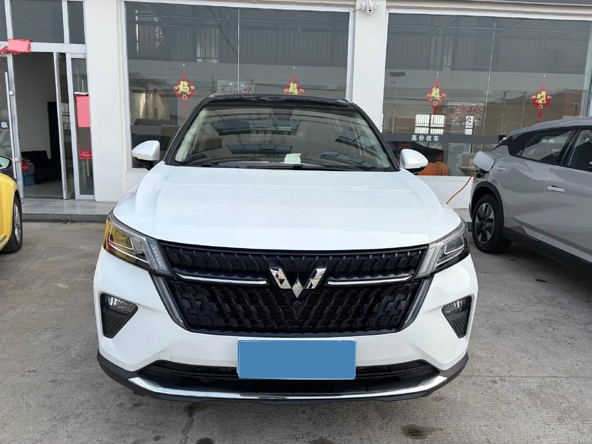 2021 WuLing XingChen 1.5T 147HP L4 CVT,autocango,china used car exporter,china ev exporter,chinese used car exporter,chinese used ev exporter