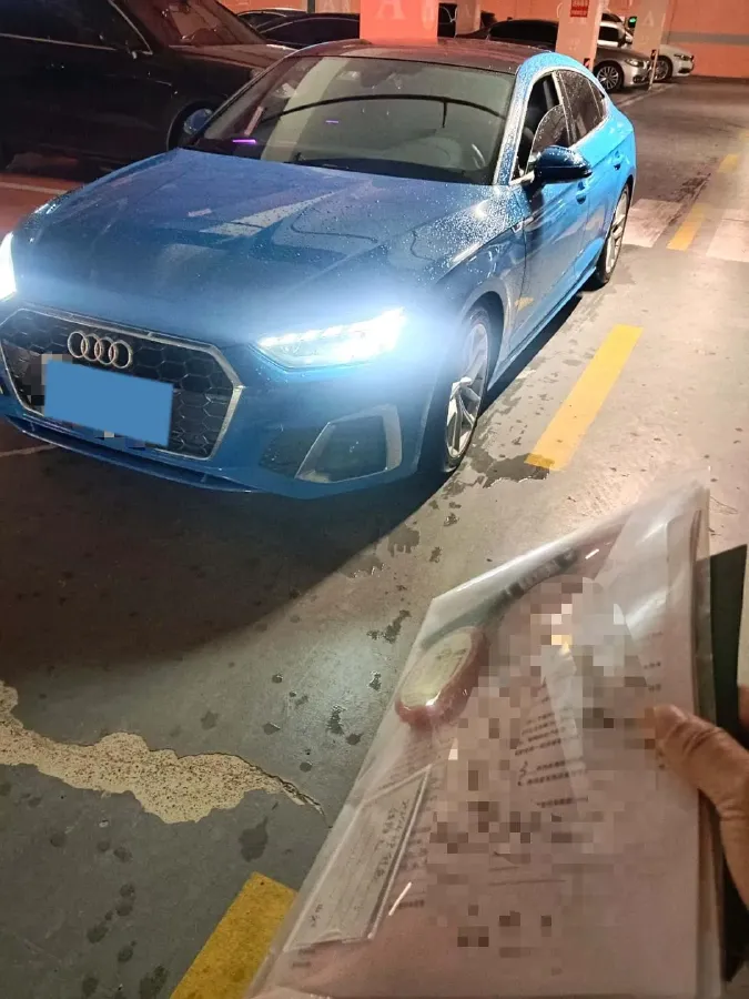 2022 Audi A5 2.0T 204HP L4 7DCT,autocango,china used car exporter,china ev exporter,chinese used car exporter,chinese used ev exporter