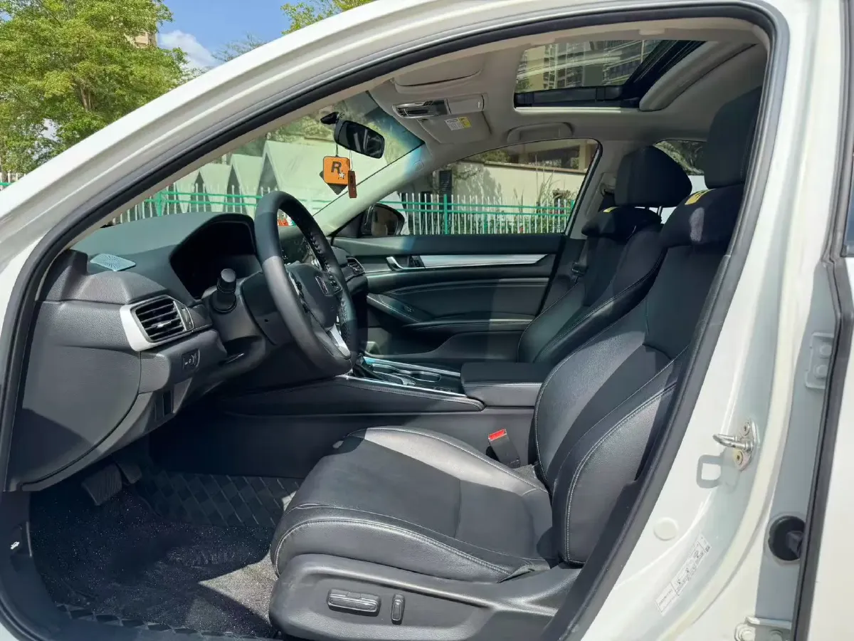 2018 Honda Accord 1.5T 194HP L4 CVT,autocango,china used car exporter,china ev exporter,chinese used car exporter,chinese used ev exporter