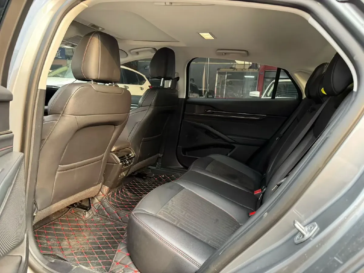 2023 Ford Mondeo 1.5T 190HP L4 8AT,autocango,china used car exporter,china ev exporter,chinese used car exporter,chinese used ev exporter