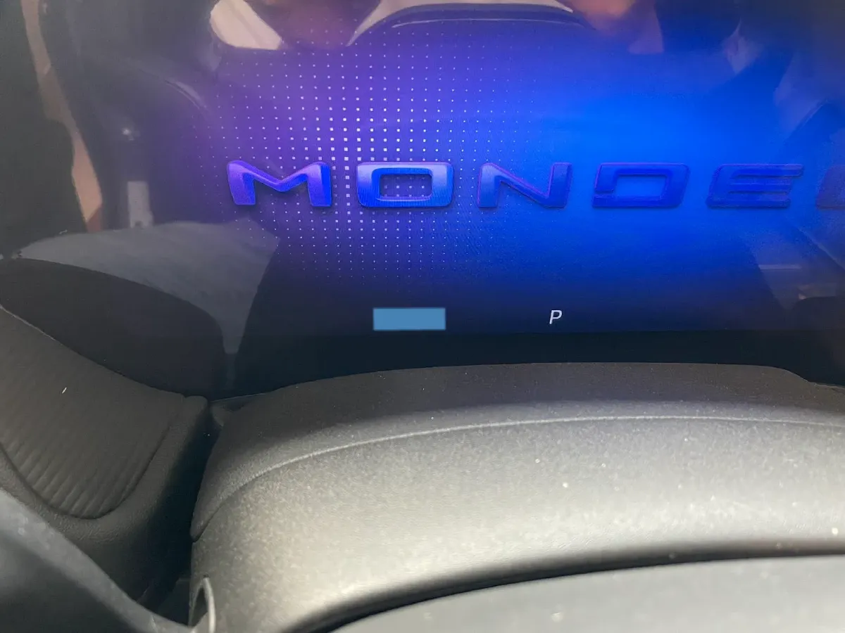 2023 Ford Mondeo 1.5T 190HP L4 8AT,autocango,china used car exporter,china ev exporter,chinese used car exporter,chinese used ev exporter