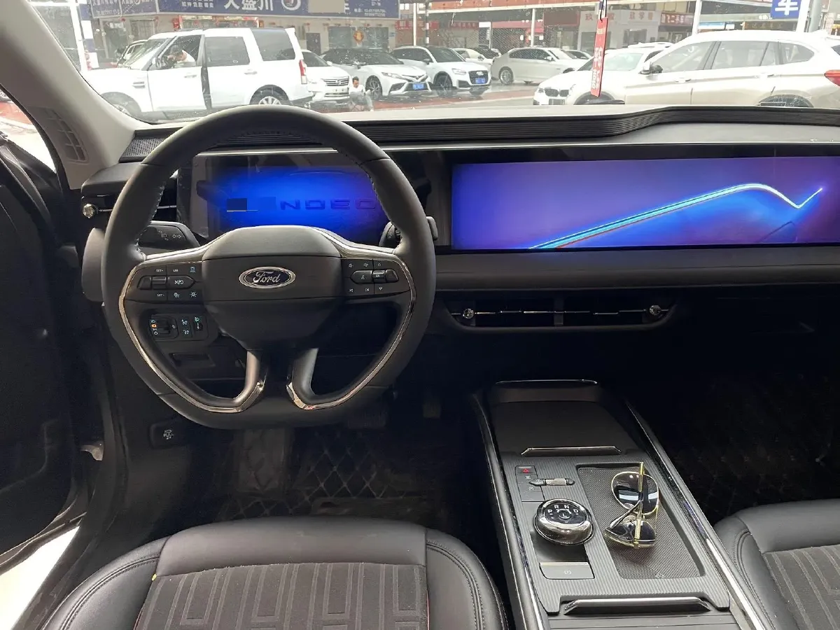 2023 Ford Mondeo 1.5T 190HP L4 8AT,autocango,china used car exporter,china ev exporter,chinese used car exporter,chinese used ev exporter