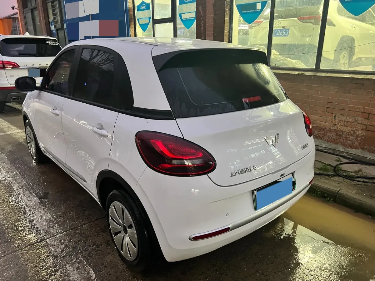2024 WuLing BinGuo BEV 17.3KWH,autocango,china used car exporter,china ev exporter,chinese used car exporter,chinese used ev exporter