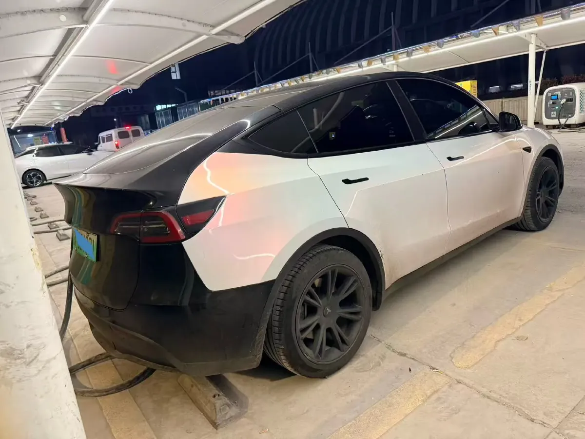 2022 Tesla Model Y BEV 60KWH,autocango,china used car exporter,china ev exporter,chinese used car exporter,chinese used ev exporter