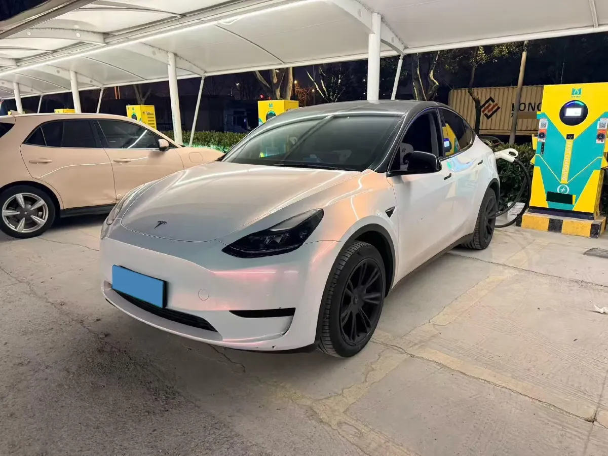 2022 Tesla Model Y BEV 60KWH,autocango,china used car exporter,china ev exporter,chinese used car exporter,chinese used ev exporter
