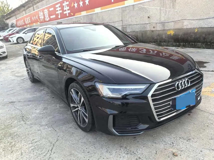 2020 Audi A6L 2.0T 190HP L4 7DCT,autocango,china used car exporter,china ev exporter,chinese used car exporter,chinese used ev exporter