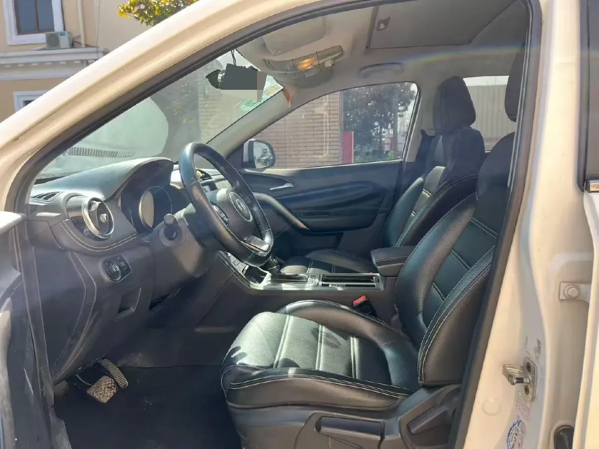 2016 Roewe RX5 1.5T 169HP L4 7DCT,autocango,china used car exporter,china ev exporter,chinese used car exporter,chinese used ev exporter