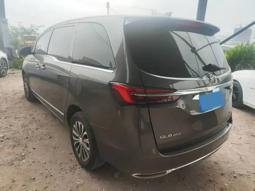 2022 Buick GL8 2.0T 237HP L4 9AT,autocango,china used car exporter,china ev exporter,chinese used car exporter,chinese used ev exporter