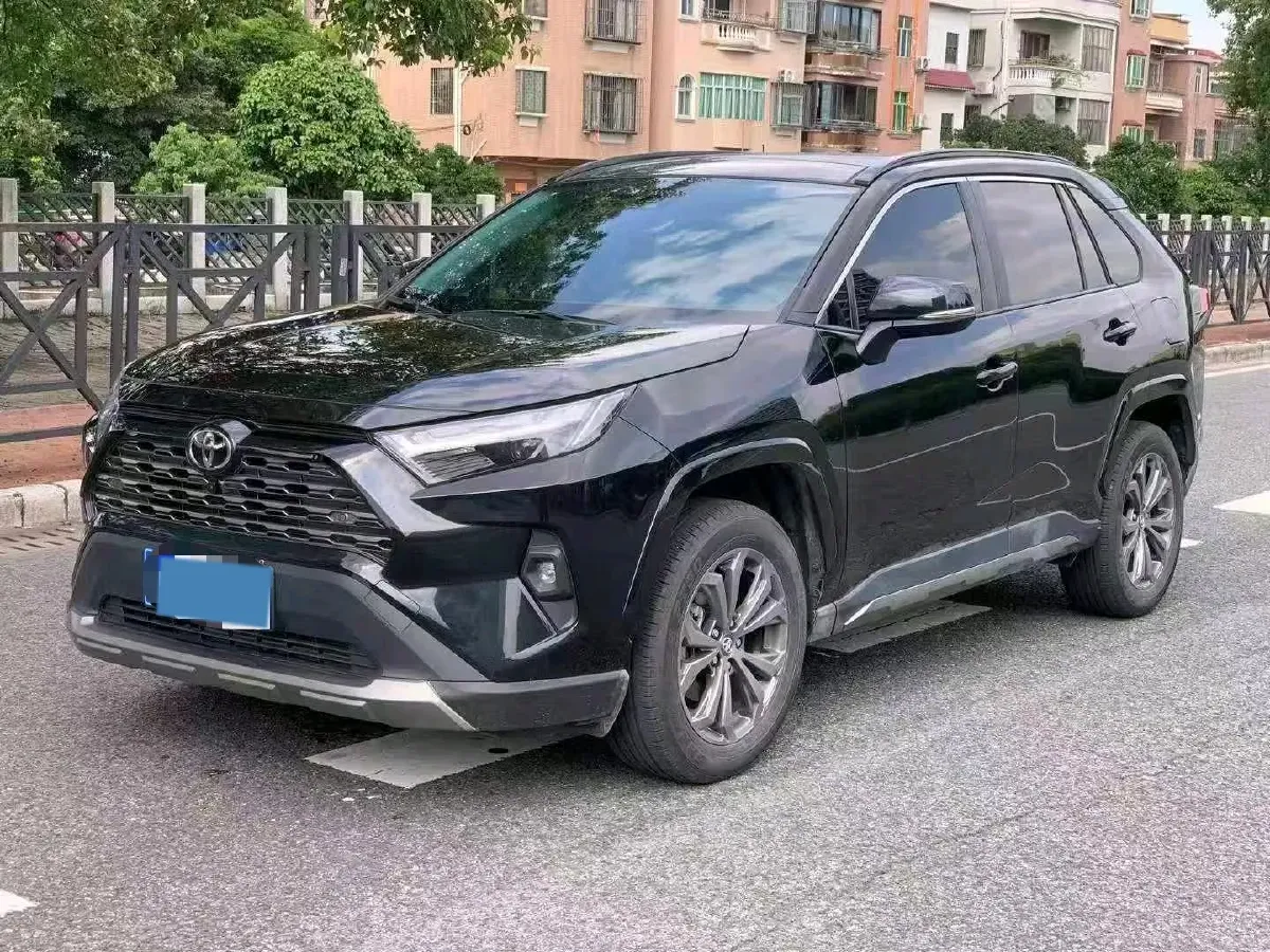 2024 Toyota RAV4 2.0L 171HP L4 CVT,autocango,china used car exporter,china ev exporter,chinese used car exporter,chinese used ev exporter