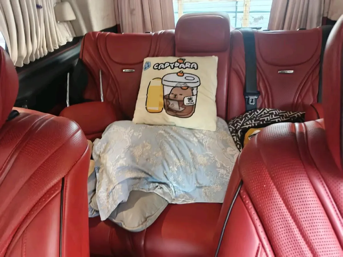 2021 Mercedes-Benz Vito 2.0T 211HP L4 9AT,autocango,china used car exporter,china ev exporter,chinese used car exporter,chinese used ev exporter