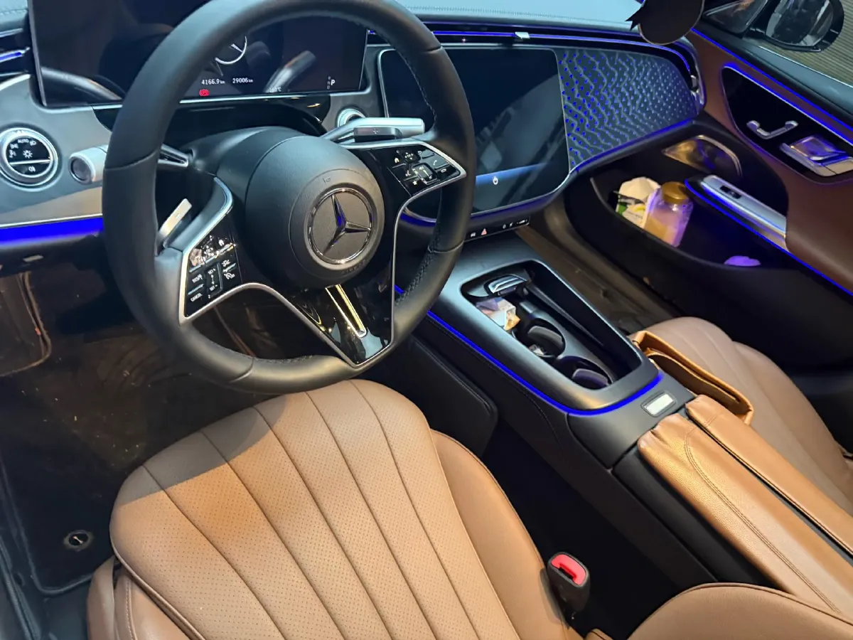 2025 Mercedes-Benz E Class 2.0T 204HP L4 9AT,autocango,china used car exporter,china ev exporter,chinese used car exporter,chinese used ev exporter