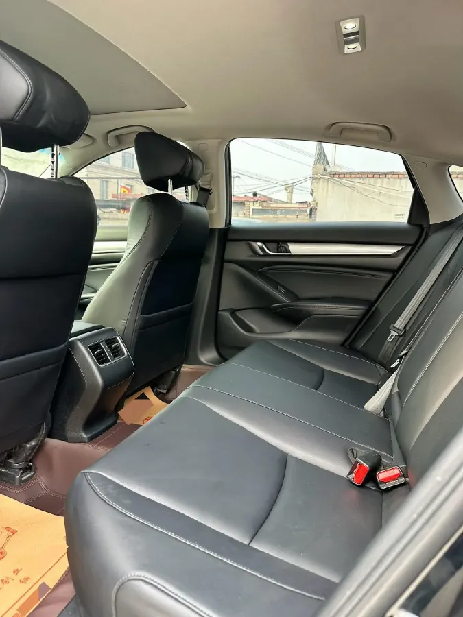 2018 Honda Accord 1.5T 194HP L4 CVT,autocango,china used car exporter,china ev exporter,chinese used car exporter,chinese used ev exporter