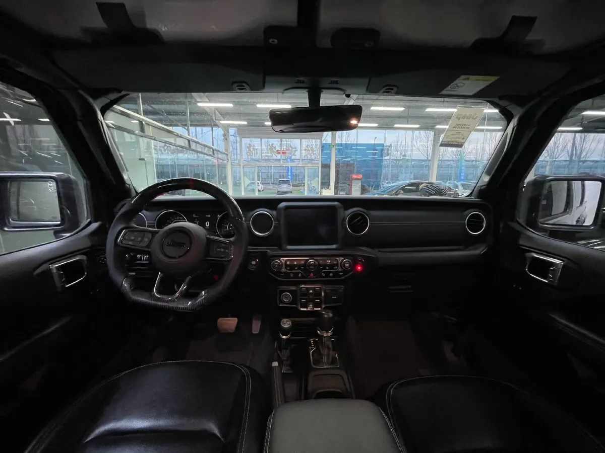 2022 Jeep Gladiator 3.6L 284HP V6 8AT,autocango,china used car exporter,china ev exporter,chinese used car exporter,chinese used ev exporter