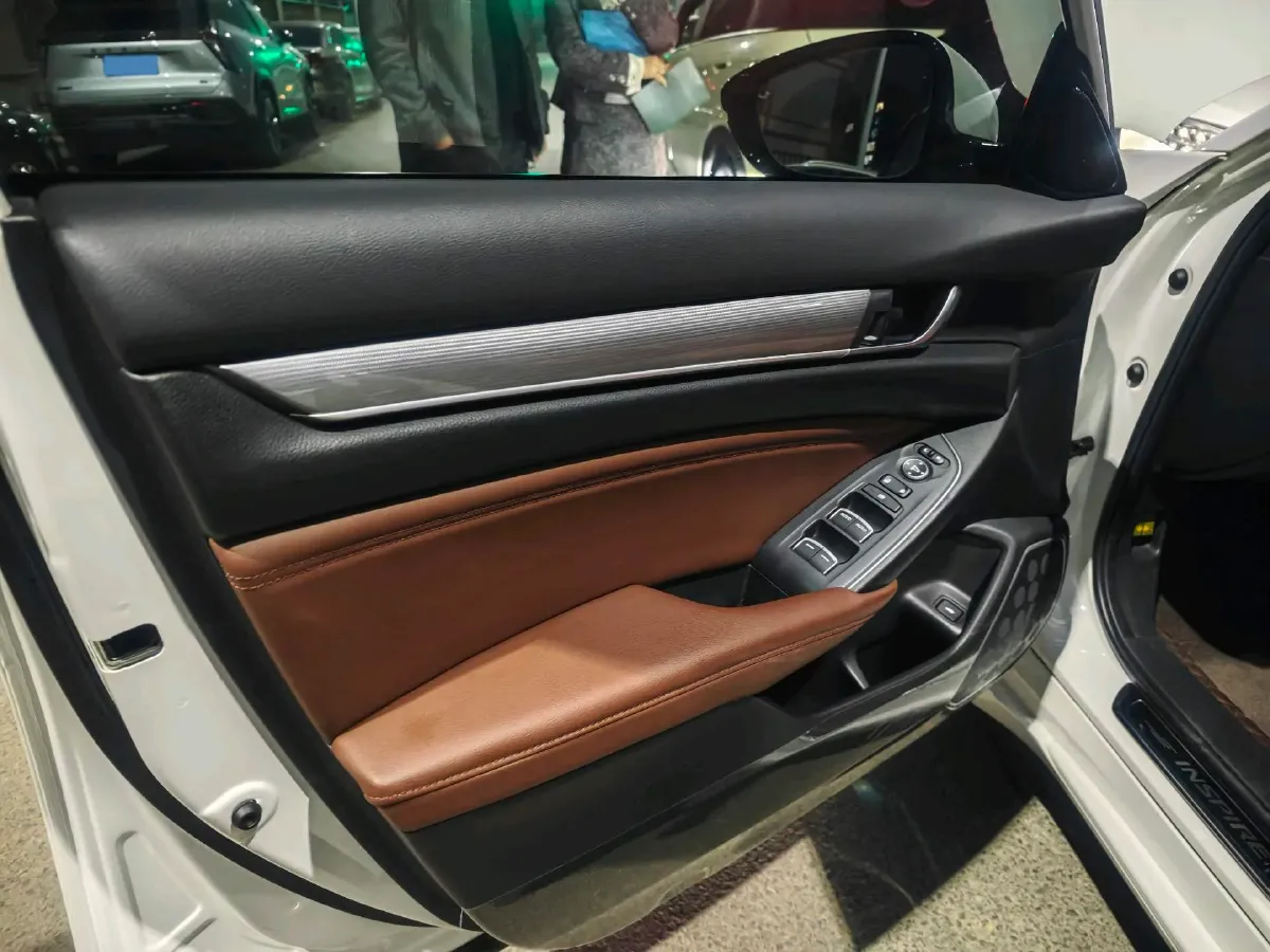 2022 Honda Inspire 2.0L 146HP L4 E-CVT Hybrid,autocango,china used car exporter,china ev exporter,chinese used car exporter,chinese used ev exporter