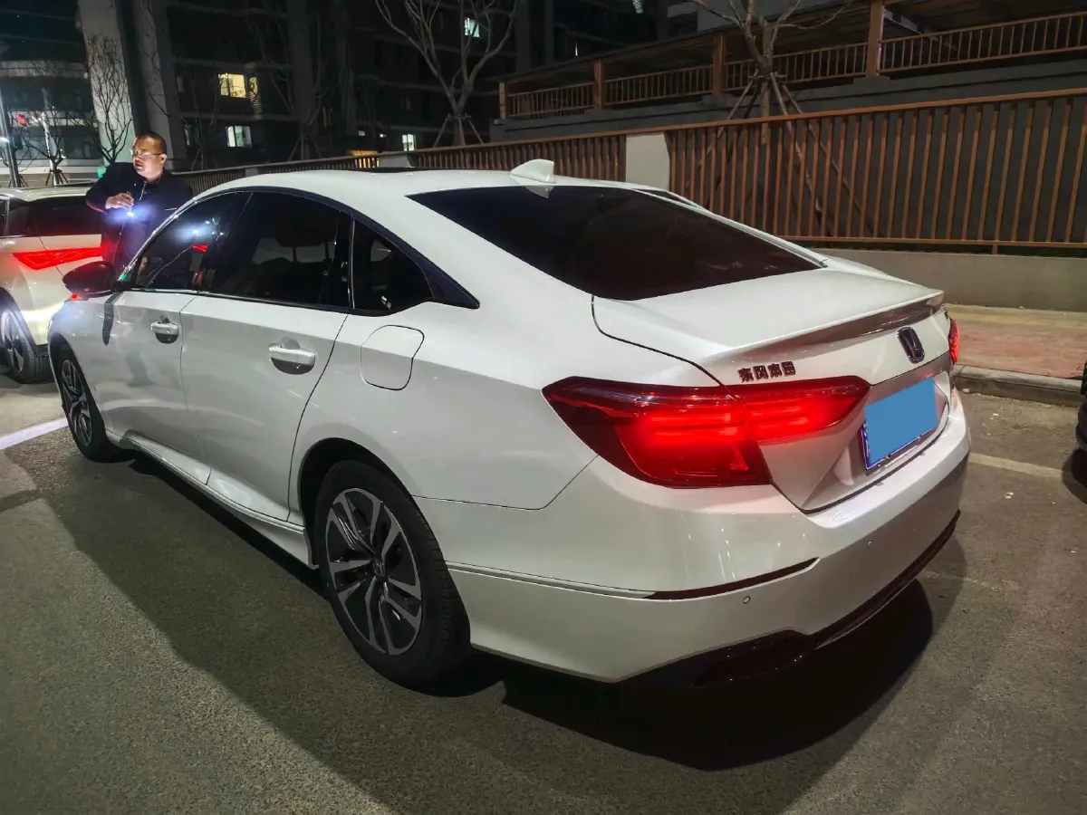 2022 Honda Inspire 2.0L 146HP L4 E-CVT Hybrid,autocango,china used car exporter,china ev exporter,chinese used car exporter,chinese used ev exporter