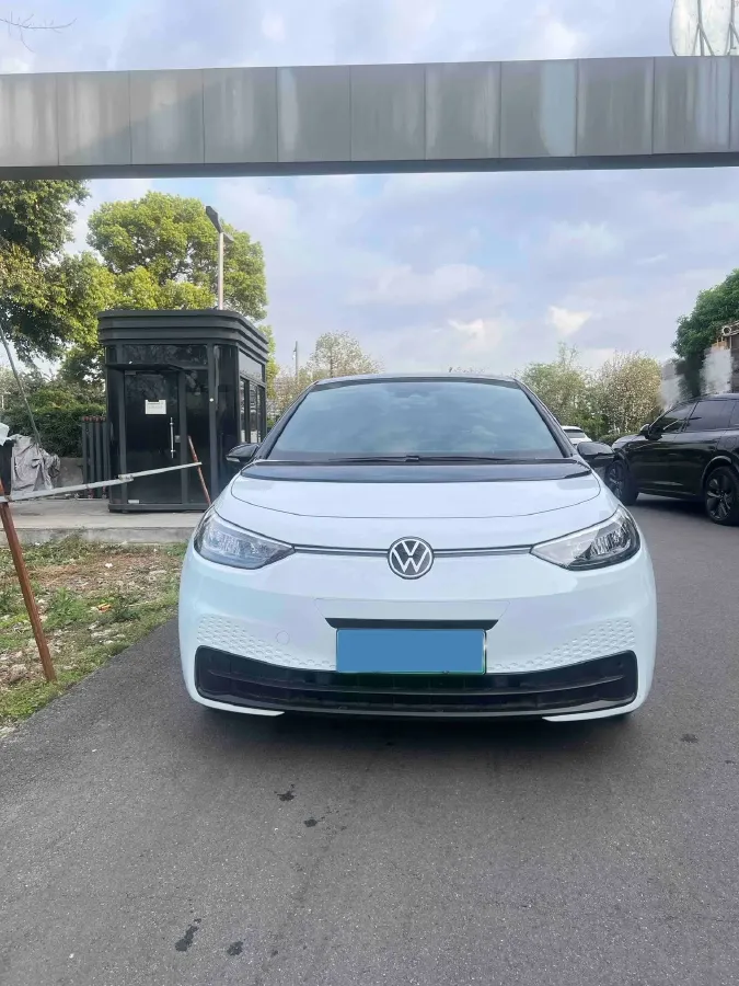 2023 Volkswagen ID.3 BEV 52.8KWH,autocango,china used car exporter,china ev exporter,chinese used car exporter,chinese used ev exporter