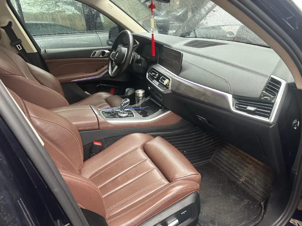 2020 BMW X5 3.0T 340HP L6 8AT,autocango,china used car exporter,china ev exporter,chinese used car exporter,chinese used ev exporter