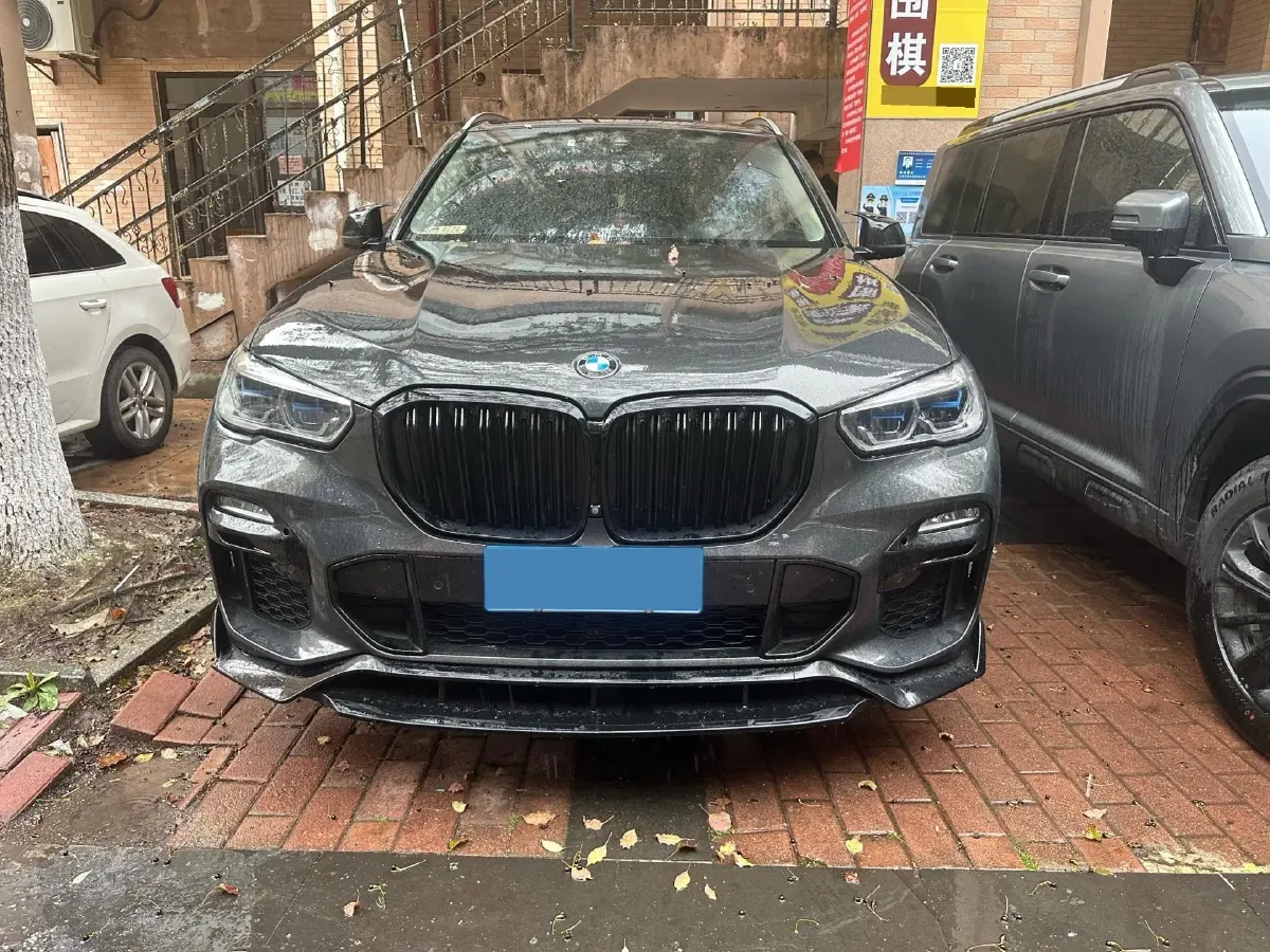 2020 BMW X5 3.0T 340HP L6 8AT,autocango,china used car exporter,china ev exporter,chinese used car exporter,chinese used ev exporter
