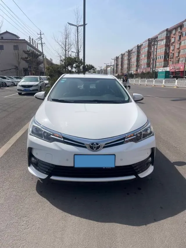 2017 Toyota Corolla 1.2T 116HP L4 CVT,autocango,china used car exporter,china ev exporter,chinese used car exporter,chinese used ev exporter