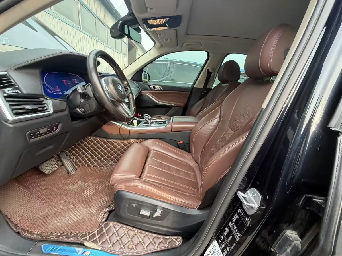 2019 BMW X5 3.0T 340HP L6 8AT,autocango,china used car exporter,china ev exporter,chinese used car exporter,chinese used ev exporter