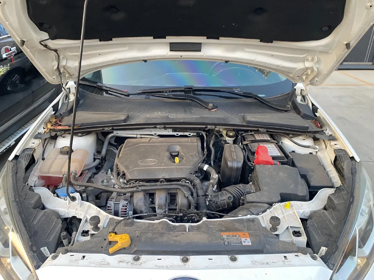 2019 Ford Escort 1.5L 122HP L3 6MT,autocango,china used car exporter,china ev exporter,chinese used car exporter,chinese used ev exporter