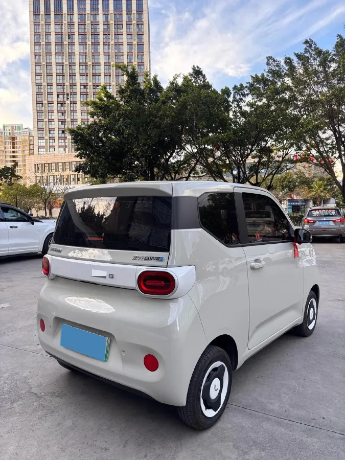 2024 WuLing HongGuang MINI EV BEV 17.3KWH,autocango,china used car exporter,china ev exporter,chinese used car exporter,chinese used ev exporter