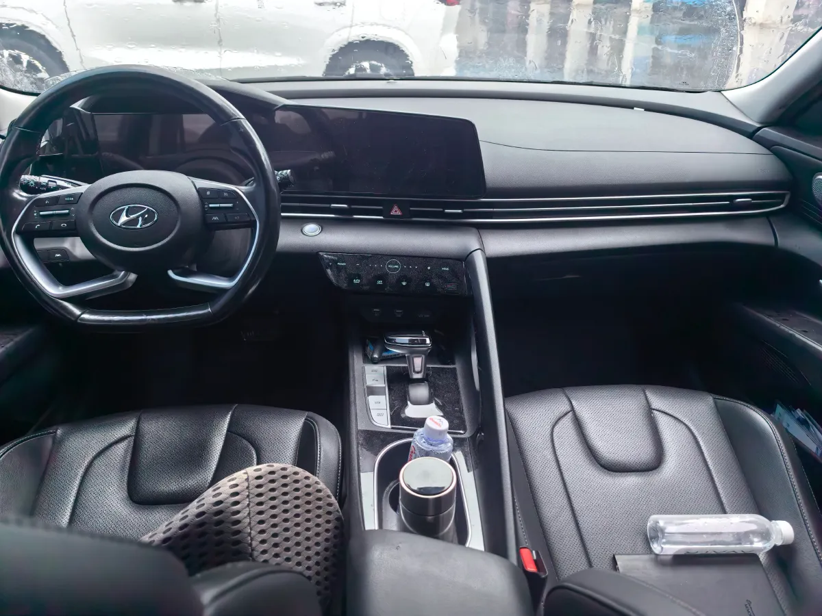 2021 Hyundai Elantra 1.5L 115HP L4 CVT,autocango,china used car exporter,china ev exporter,chinese used car exporter,chinese used ev exporter