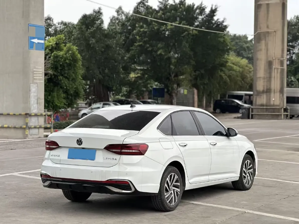 2024 Volkswagen Lavida 1.5L 110HP L4 6AT,autocango,china used car exporter,china ev exporter,chinese used car exporter,chinese used ev exporter
