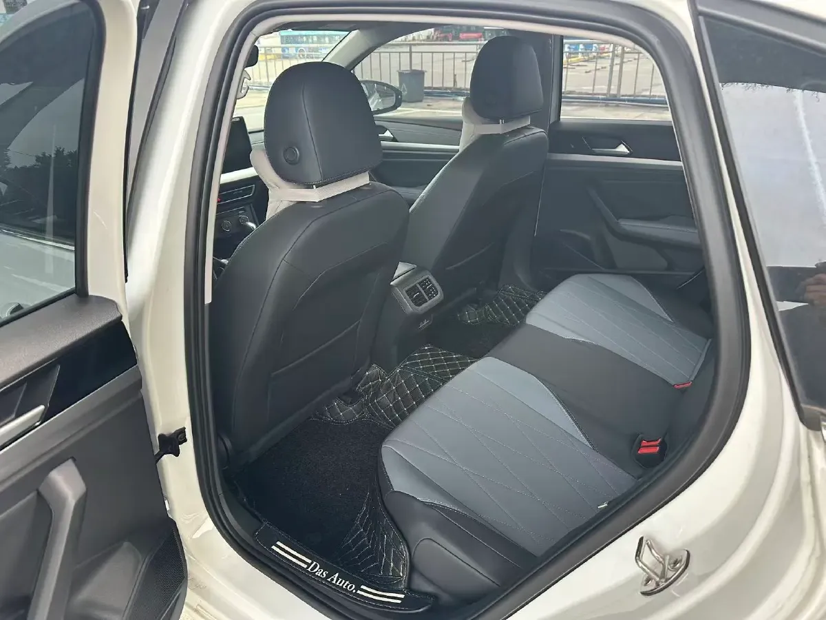 2024 Volkswagen Lavida 1.5L 110HP L4 6AT,autocango,china used car exporter,china ev exporter,chinese used car exporter,chinese used ev exporter