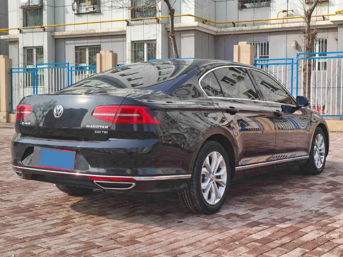2018 Volkswagen Magotan 1.8T 180HP L4 7DCT,autocango,china used car exporter,china ev exporter,chinese used car exporter,chinese used ev exporter